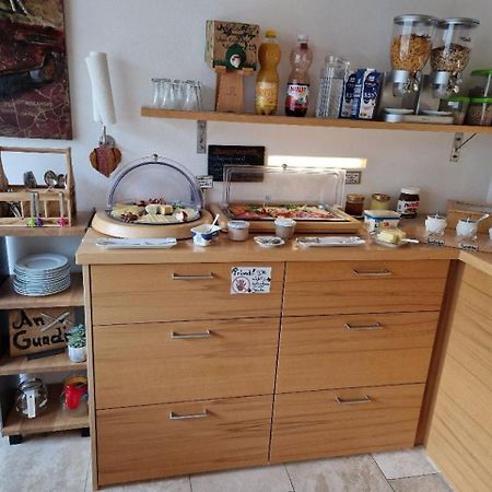 Gaestehaus Lehr Kinding Bagian luar foto