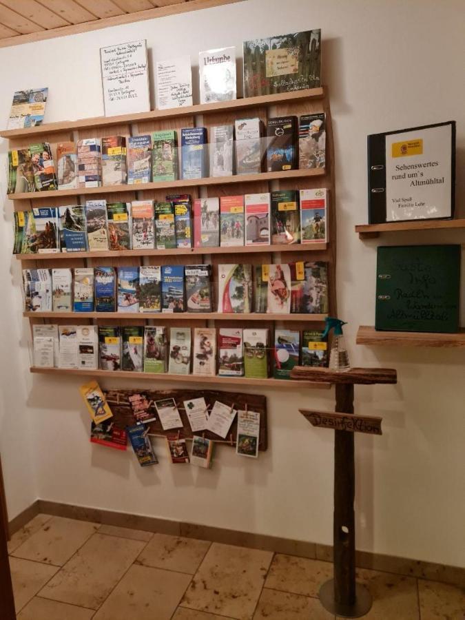 Gaestehaus Lehr Kinding Bagian luar foto
