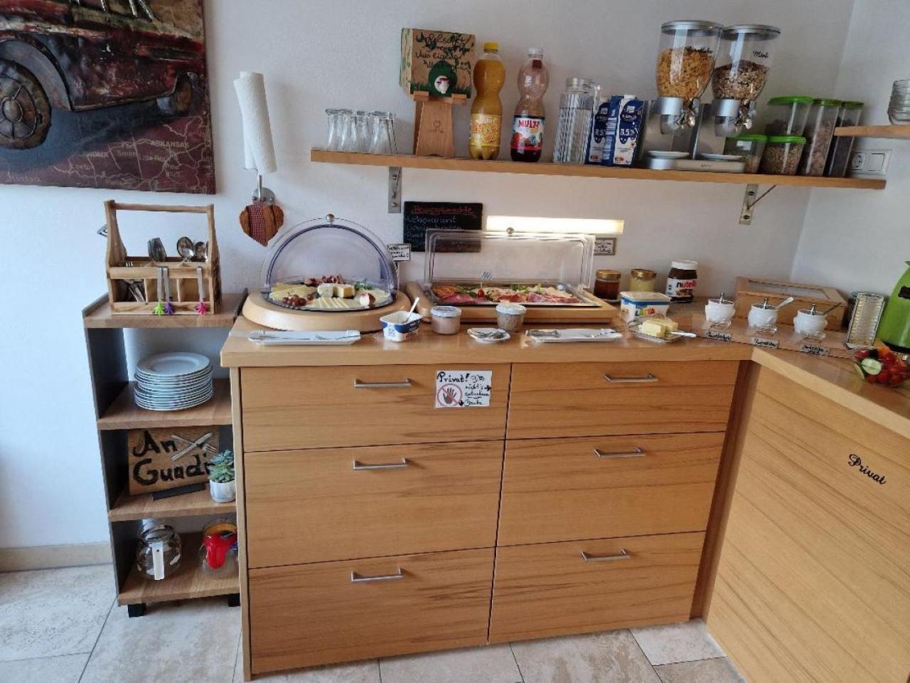 Gaestehaus Lehr Kinding Bagian luar foto