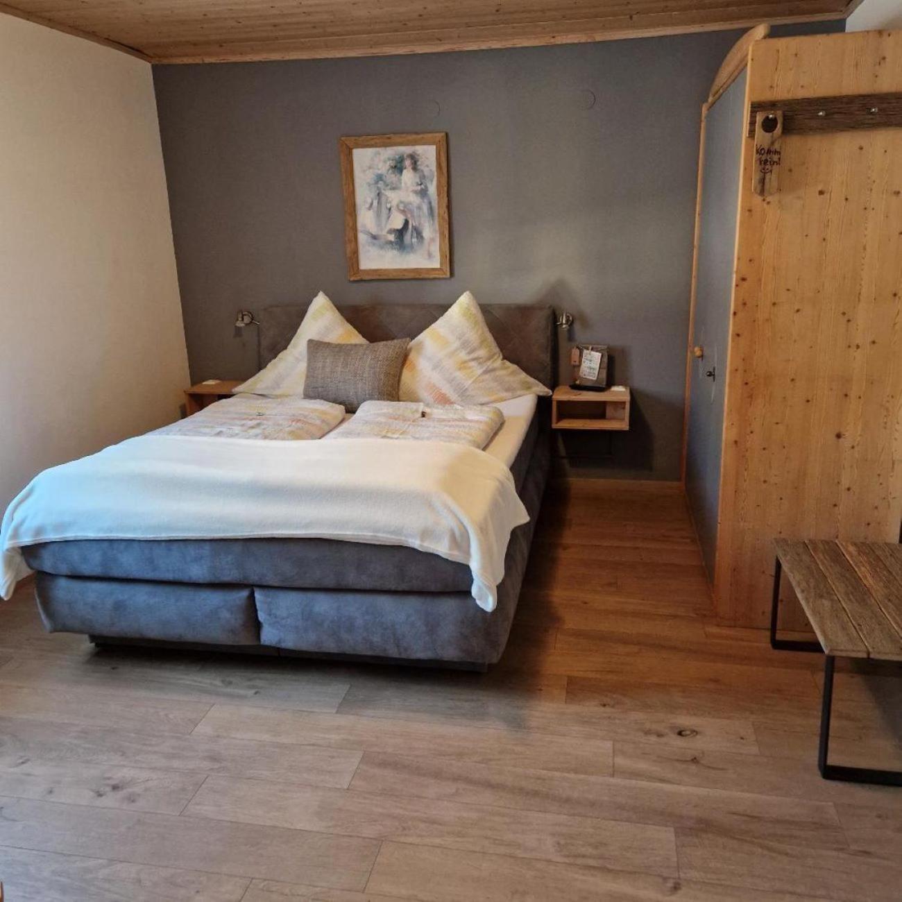 Gaestehaus Lehr Kinding Bagian luar foto